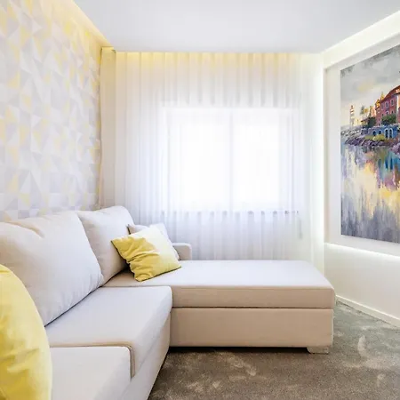 Apartment Center Luxury